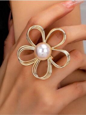 Anthropologie Gold Floral Pearl Statement Ring
